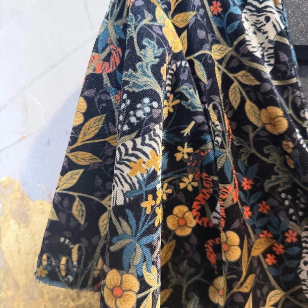 Urban Outfitters Velvet Tigerprint Wrap Dress - Picture 5 of 5